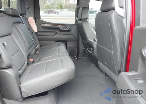 2022 Chevrolet Silverado 1500 4Wd Short Bed Rst z USA, uszkodzony, nr VIN 3GCUDEED8NG559474